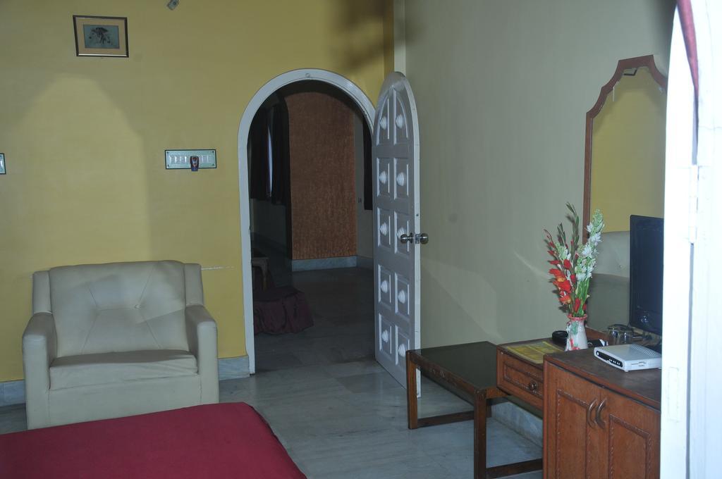 New Hotel White Palace Calcutta  Esterno foto