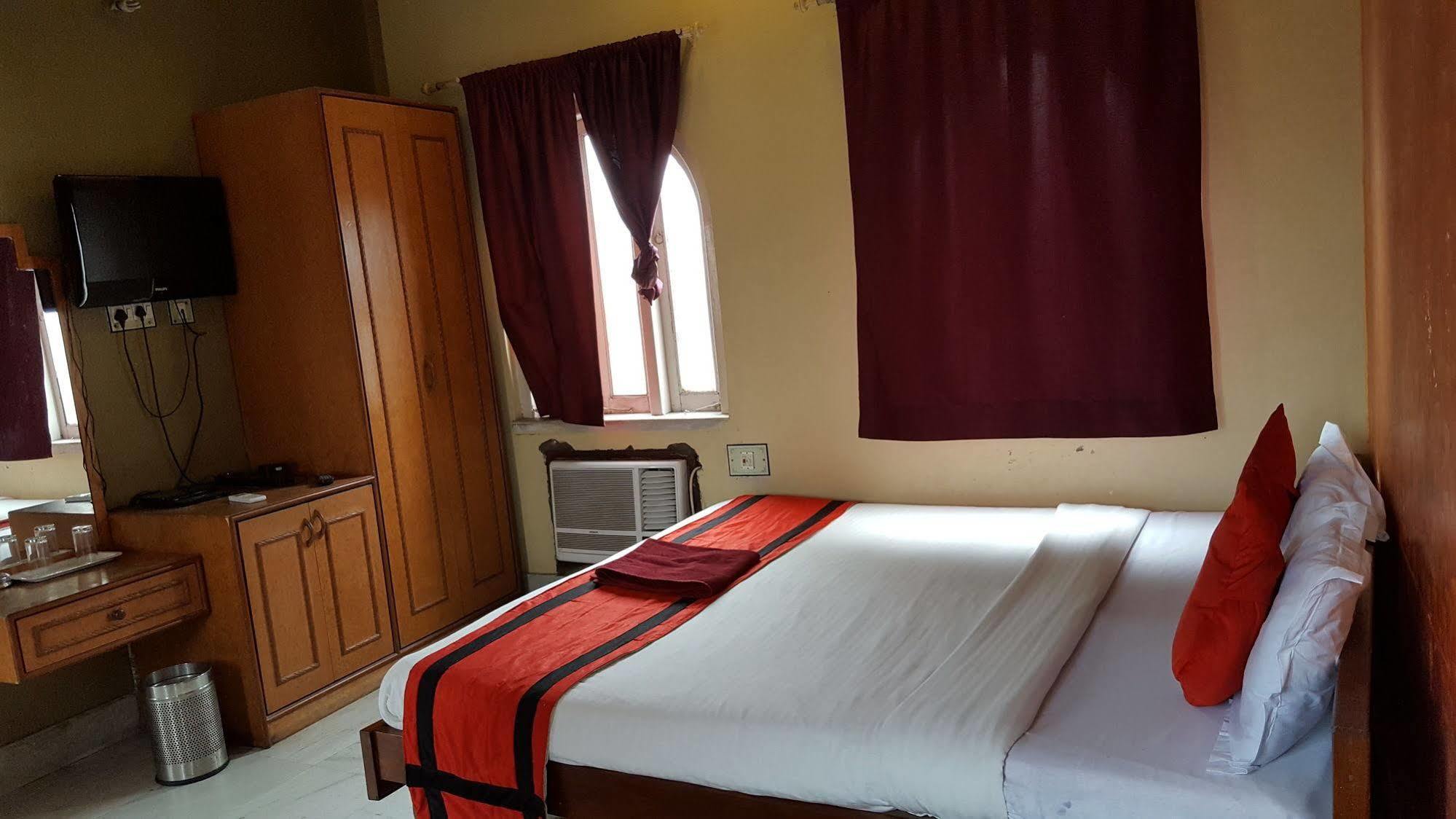 New Hotel White Palace Calcutta  Esterno foto